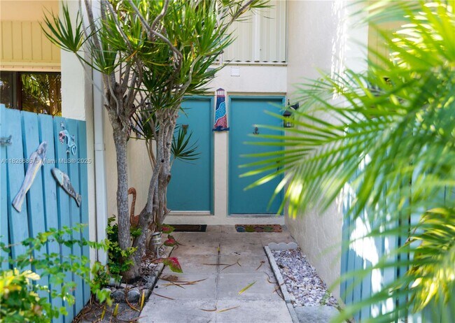 Building Photo - 87200 Overseas Hwy