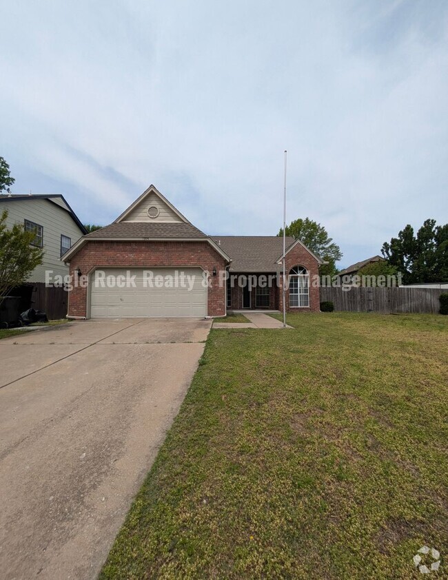 Building Photo - Broken Arrow House for Rent (3beds/2baths)
