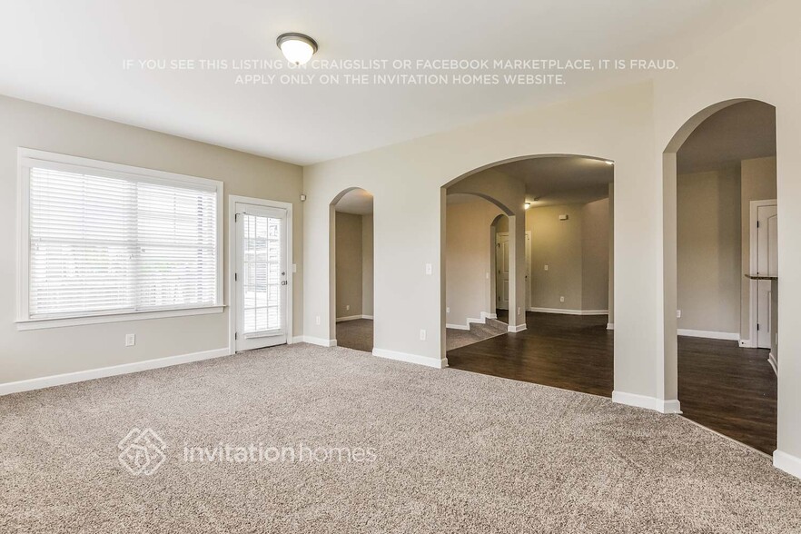 Building Photo - 85 Rolling Meadows Dr