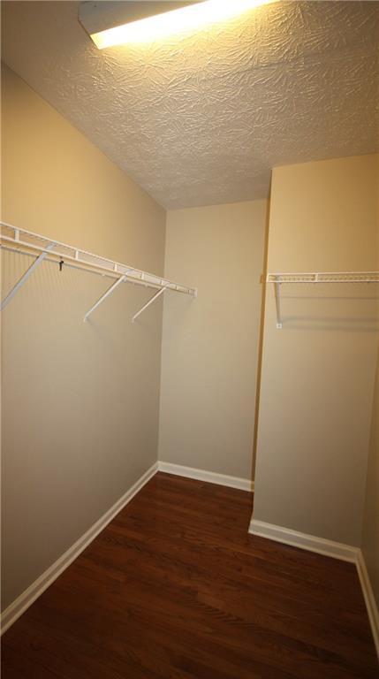 Building Photo - 1335 Carter Rd