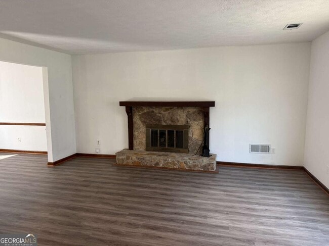 Building Photo - 3815 Samia Ct