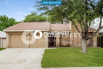 Building Photo - 3 Bedroom Pet-Friendly Home in San Antonio...