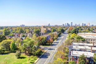 Building Photo - 1620 E Broad St
