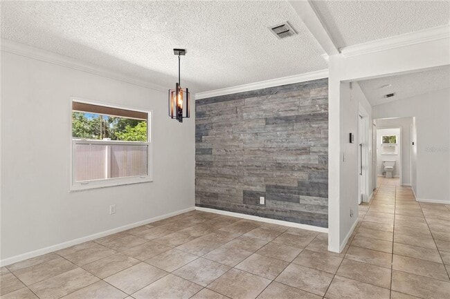Building Photo - 7021 Blossom Ave