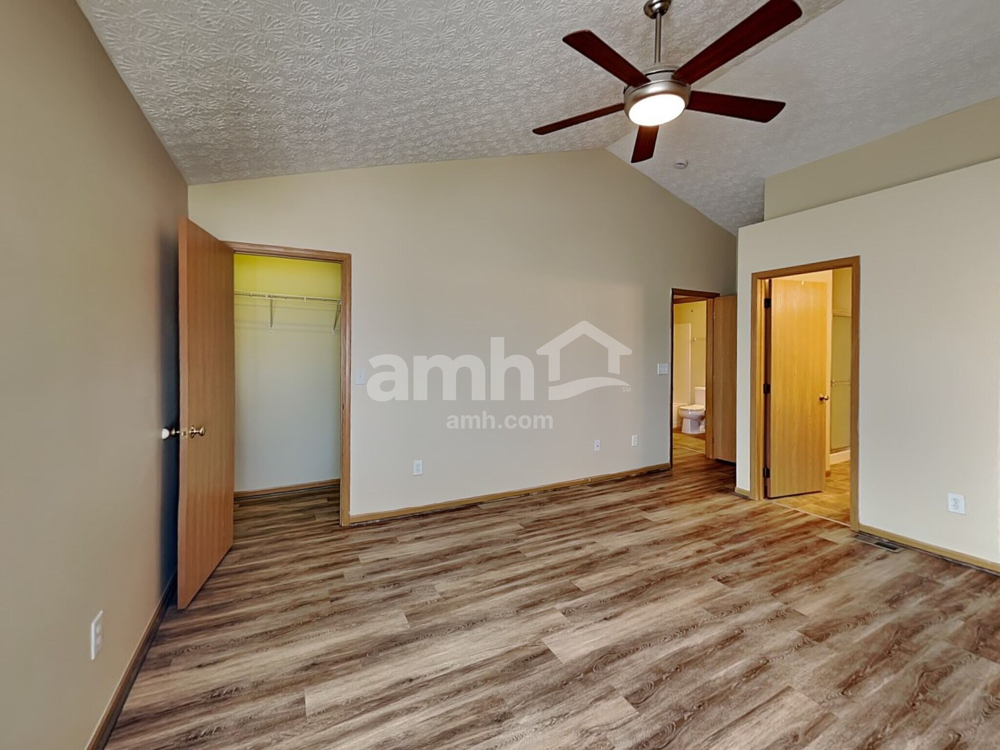 Building Photo - 7802 Jefferson Run