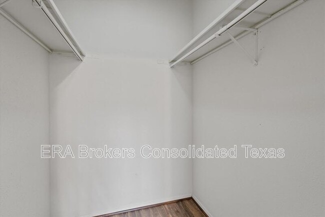 Building Photo - 5304 Indio Cir