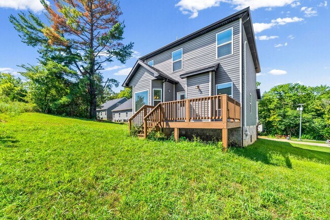 Building Photo - 54 E Fork Dr