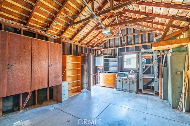 Building Photo - 2935 Westwood Blvd