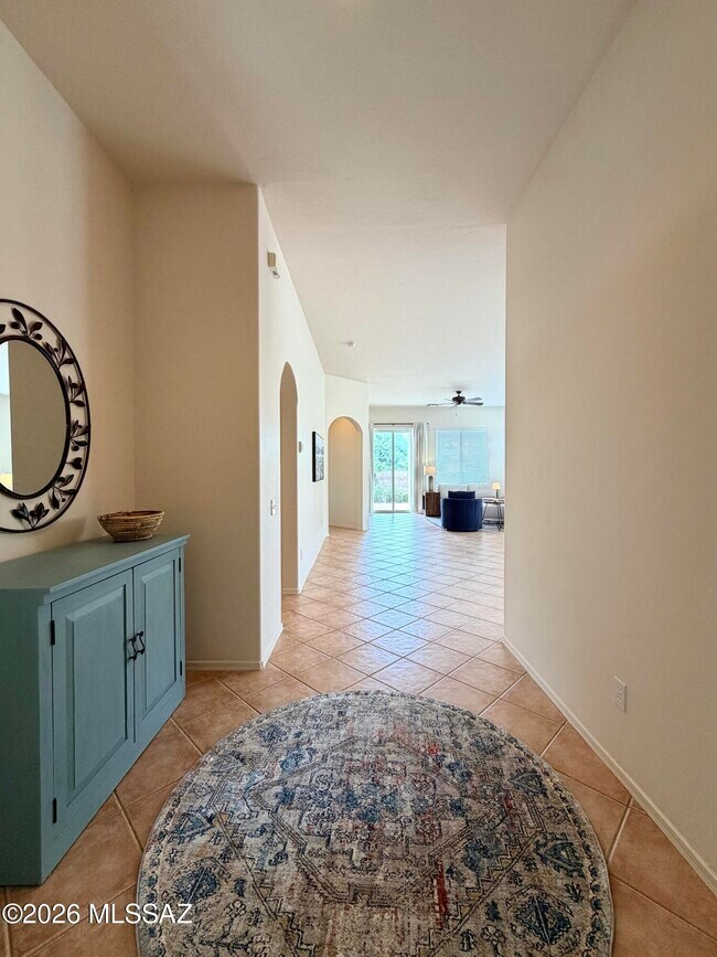 Building Photo - 13009 N Desert Flora Ln