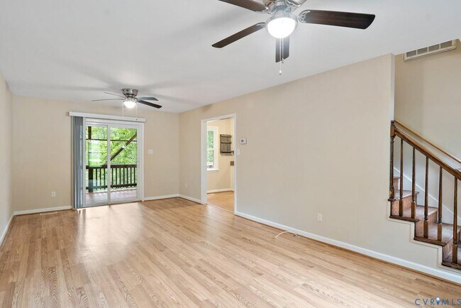 Building Photo - 4001 London Dr