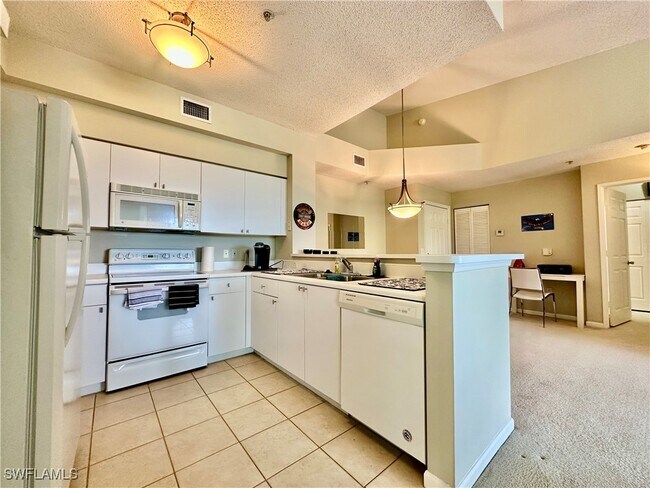 Building Photo - 1115 Reserve Ct