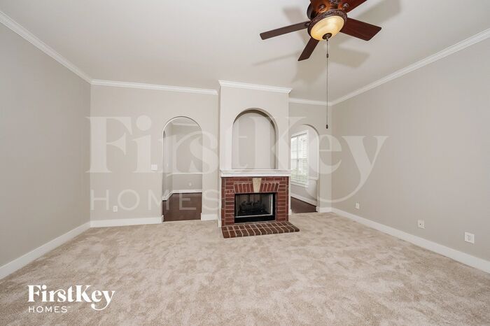 Building Photo - 4657 Nicholas Dr