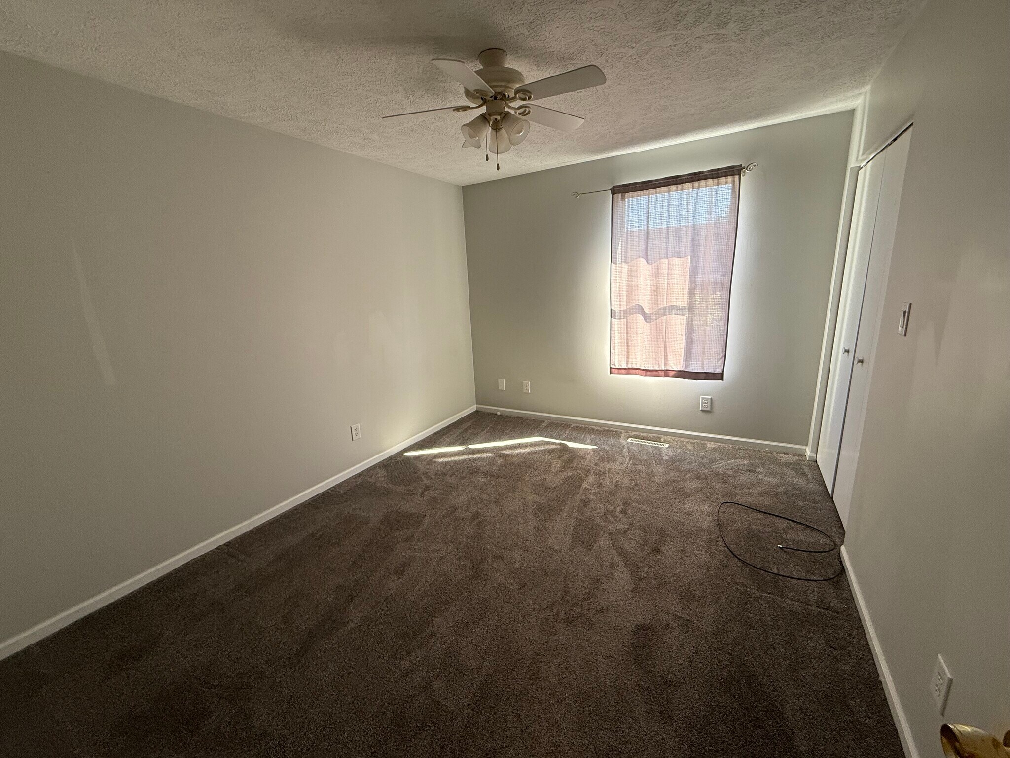 Bedroom 2 - 733 Riley St