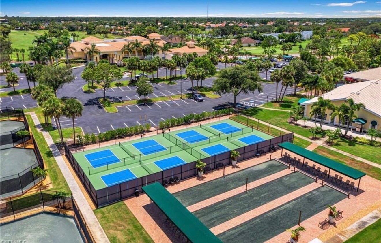 Building Photo - 9850 Costa Mesa Ln