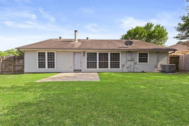 Building Photo - 4702 Owens Creek Ln