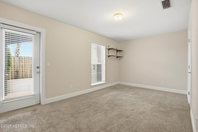 Building Photo - 1330 2nd St S