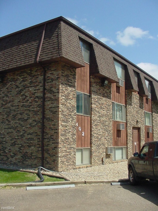 1 br, 1 bath 402 W Arbor Ave Unit 12 402 W Arbor Ave Bismarck ND