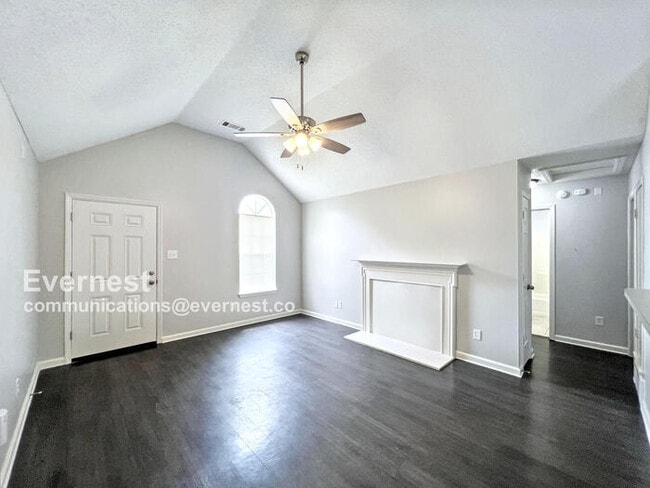 Building Photo - 6922 Gallop Dr