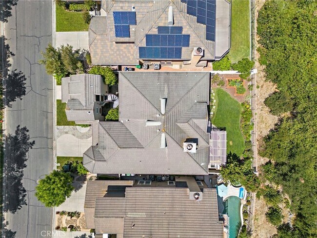 Building Photo - 48 Downfield Way