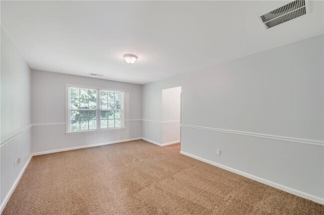 Building Photo - 5922 Brookmere Ct SE