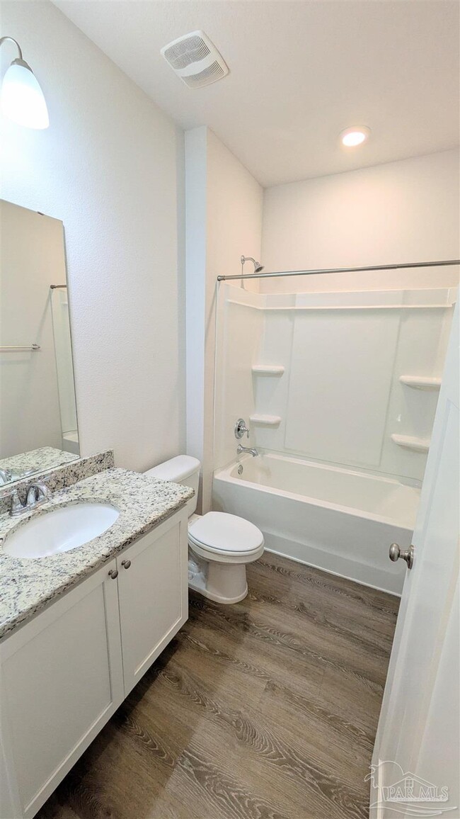 Building Photo - 3333 Southwind Dr