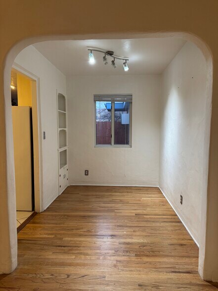 Building Photo - 2908 Monterey Ave SE