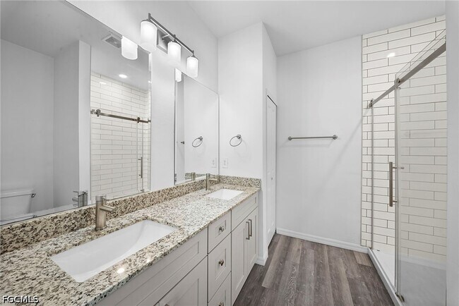 Building Photo - 4716 29th St SW