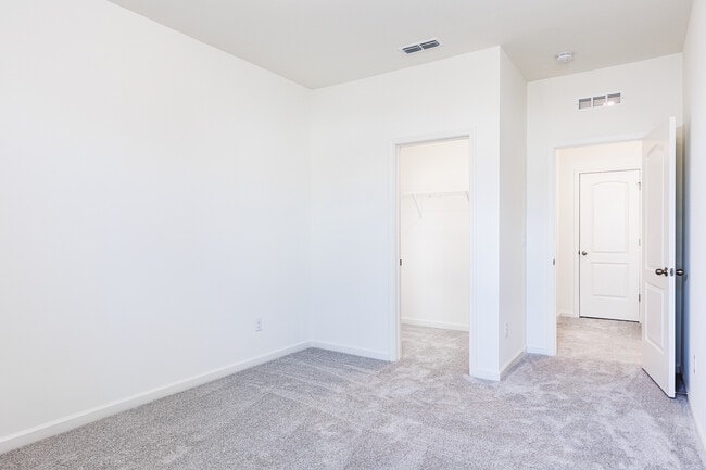 Building Photo - 2710 Turner Pines Dr