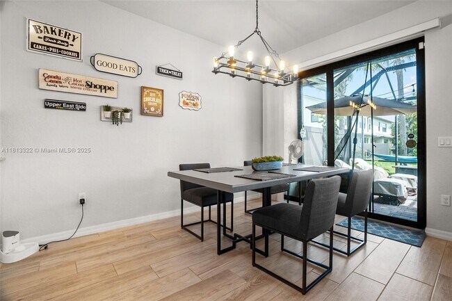 Building Photo - 8239 Tailshot Ct