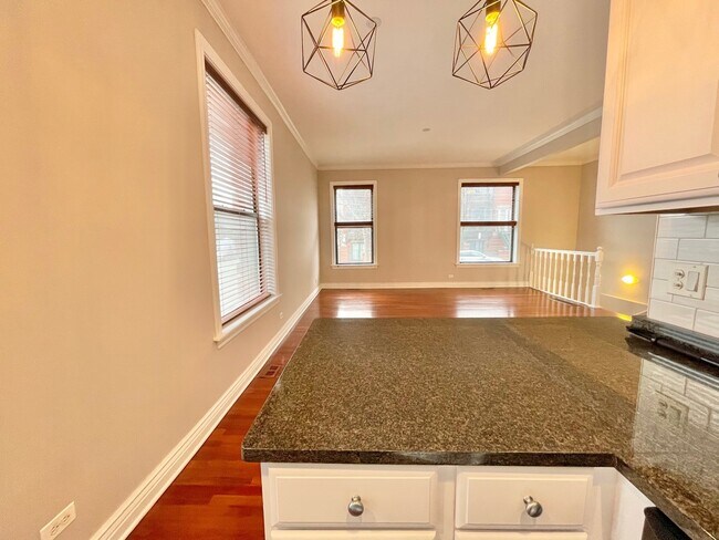 Building Photo - 2801 N Seminary Ave