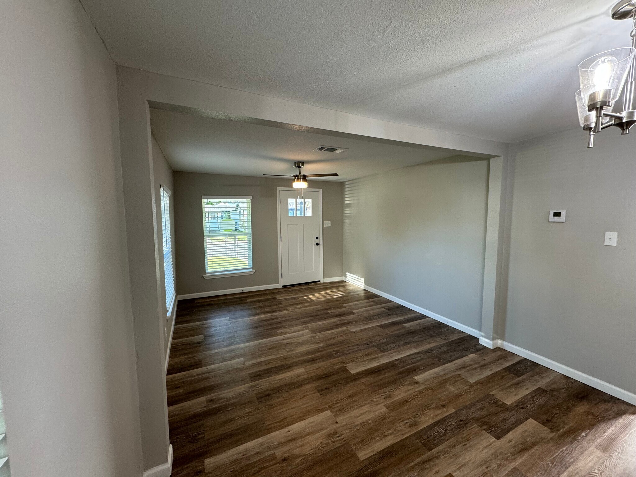 Building Photo - 1210 Southey St