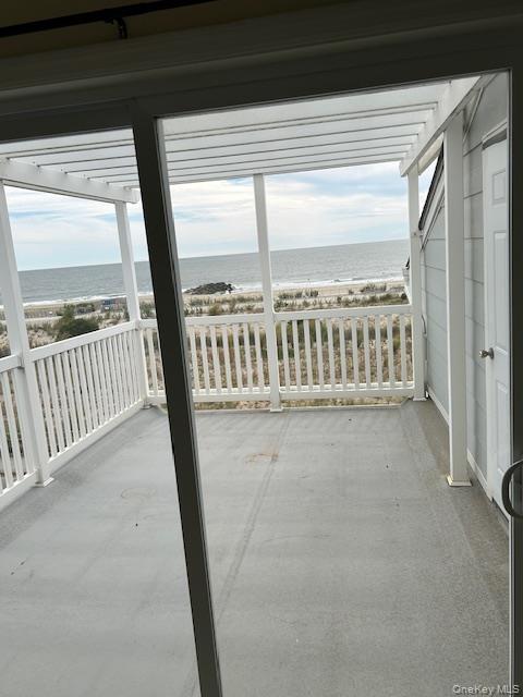 Building Photo - 65-20 Beach Front Rd