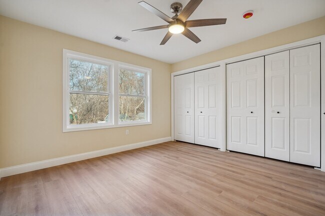 Building Photo - 11 Washington Ave