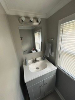 Building Photo - 526 E Fisher St