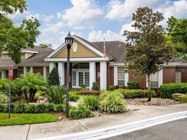 Building Photo - 13025 Mulberry Park Dr