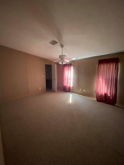 Building Photo - 99 Roots Rd