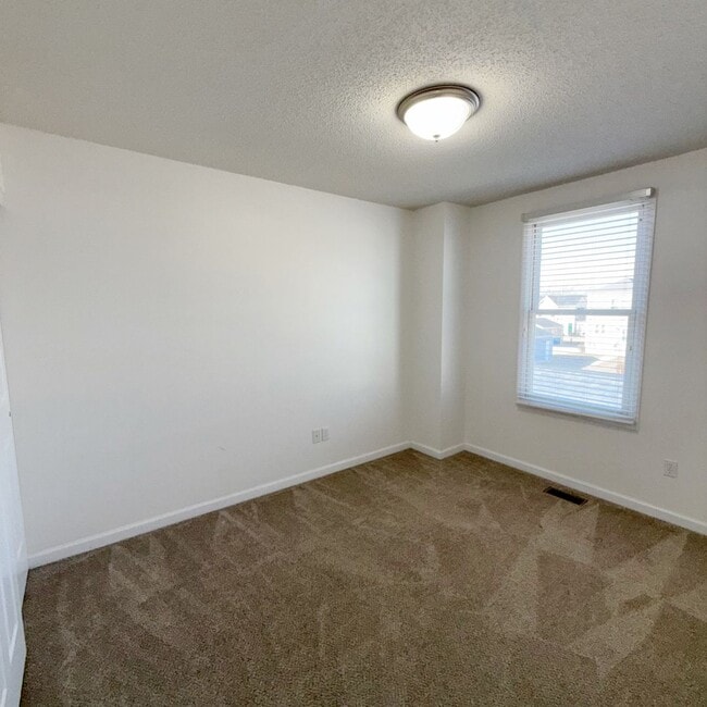 Building Photo - 3306 Domain St