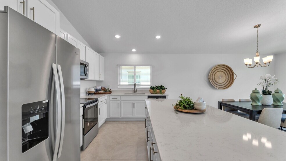 Building Photo - 204 Rivermill Way