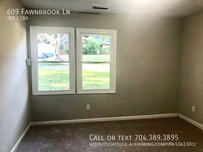 Building Photo - 609 Fawnbrook Ln