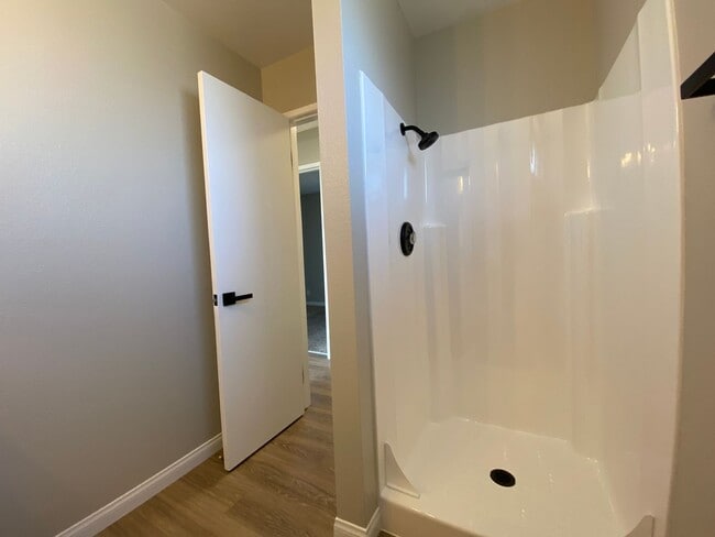 Building Photo - Remodeled 3 Bedroom Home in Oceanside!