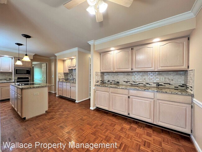 Building Photo - 4 br, 3.5 bath House - 529 Cherokee Blvd