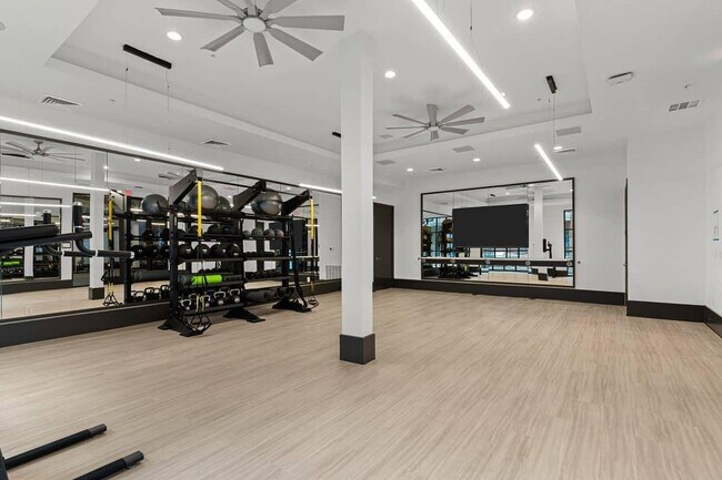 Building Photo - 3706 Goodwin Ave