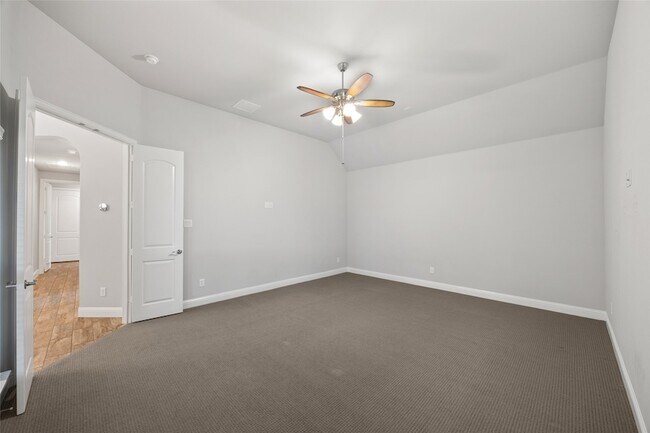 Building Photo - 4705 Fulbrook Dr