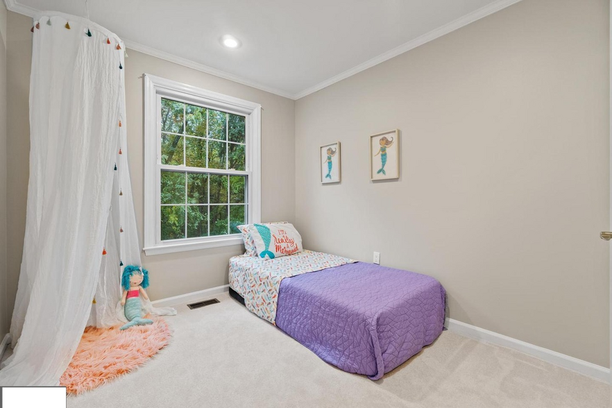 Building Photo - 6141 Summer Park Ln