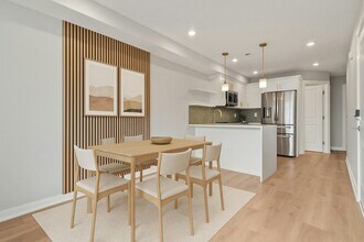 Building Photo - 1432 Ogden St