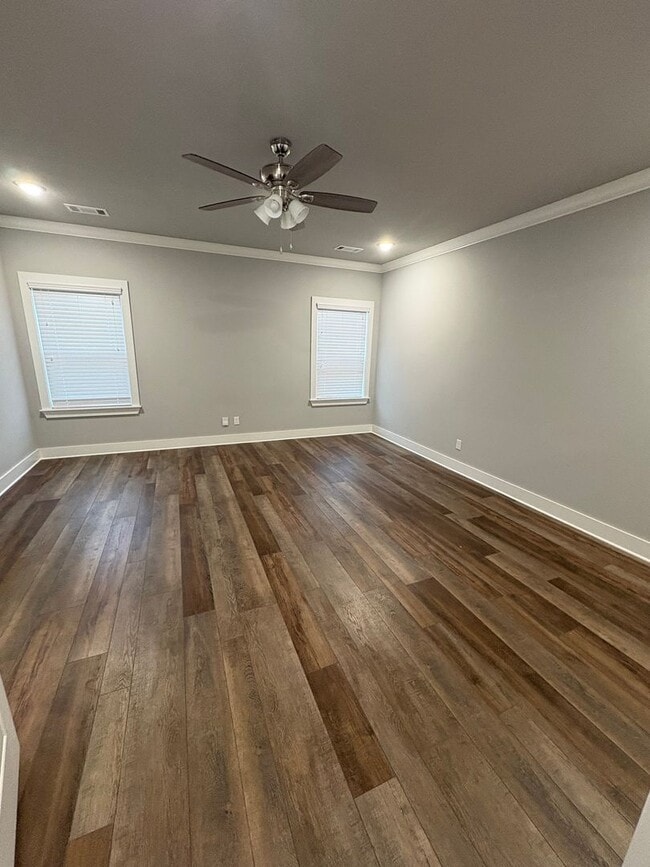 Building Photo - BEAUTIFUL HOME IN GREAT LOCATION!