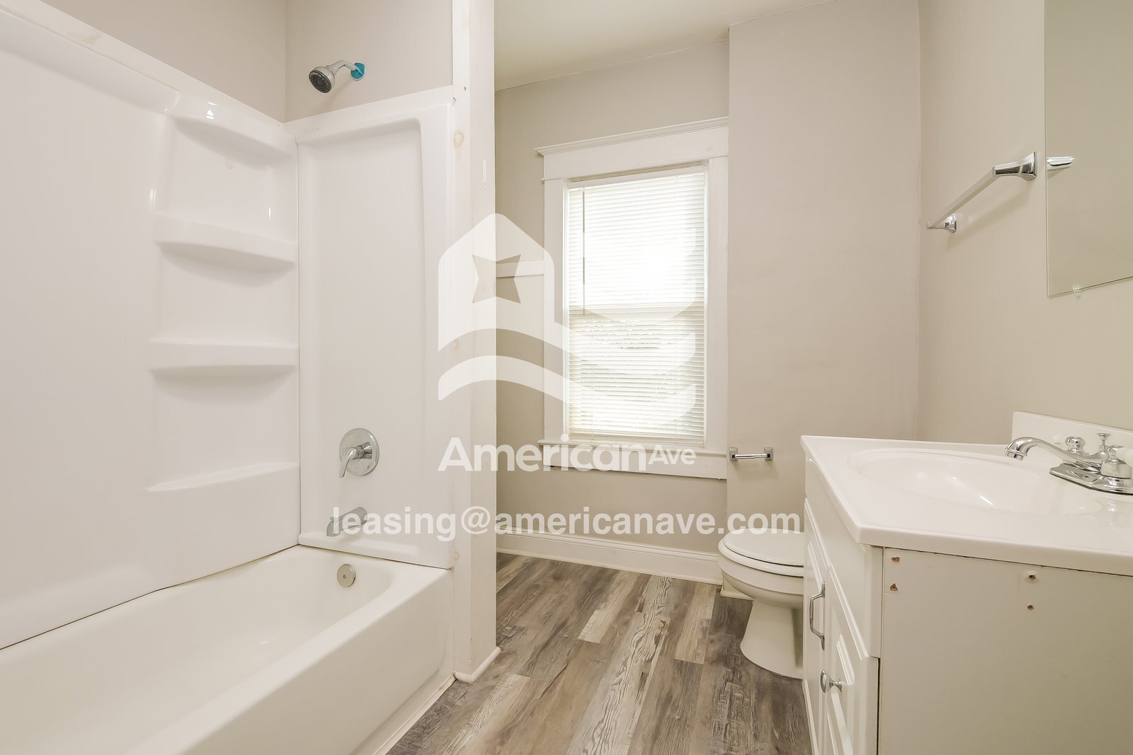 Building Photo - 3743 Flora Ave