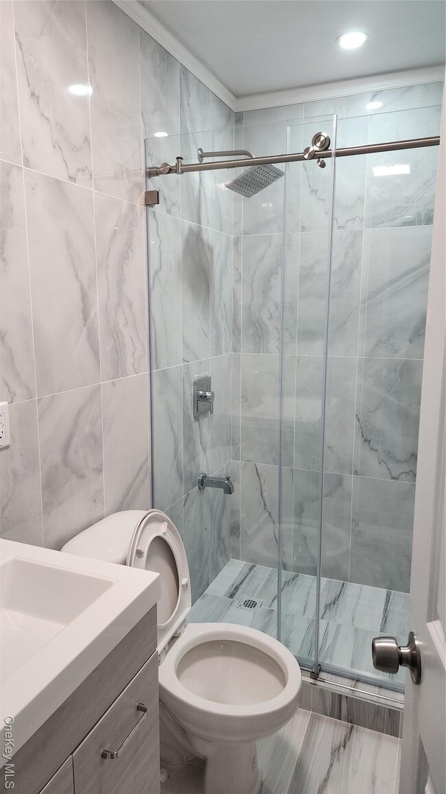 Building Photo - 126 Forest Ave