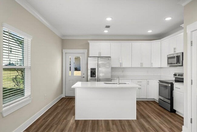 Building Photo - 238 N Sand Palm Rd