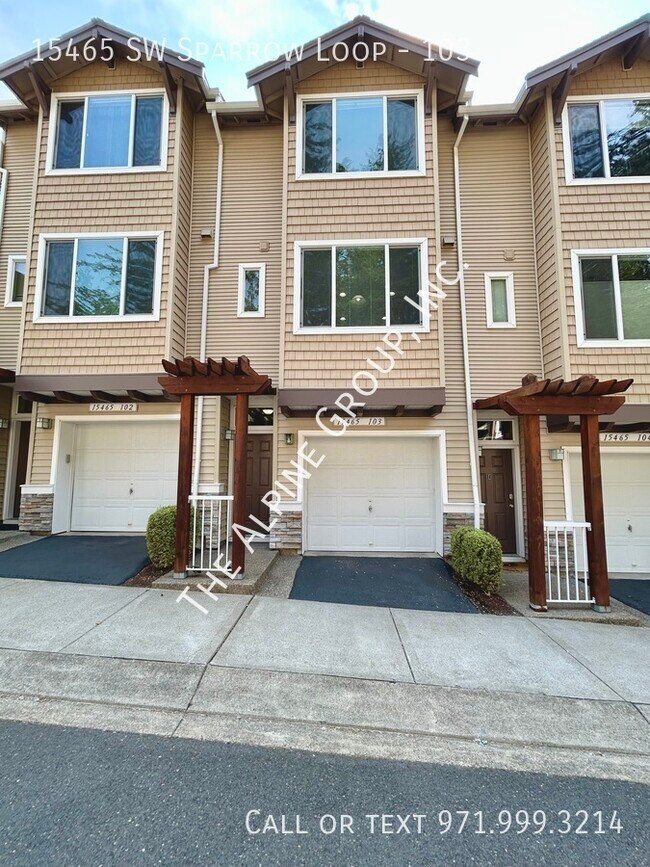 Primary Photo - Townhome Near Progress Ridge